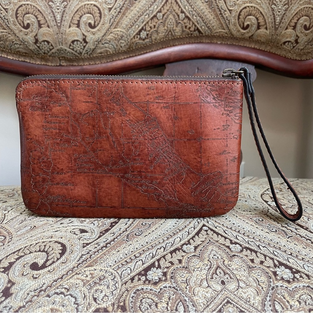 Patricia Nash Cassini Leather Wristlet Signature Map Riot Rust Brown Clutch Bag